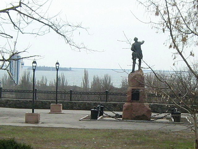 Очаков. Памятник Суворову