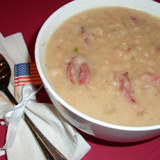 The Famous Senate Restaurant Bean Soup