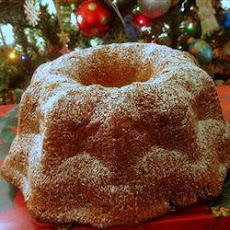 Rum and Eggnog Kugelhopf