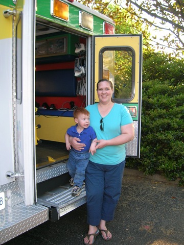 [Together 2008 april 021[2].jpg]