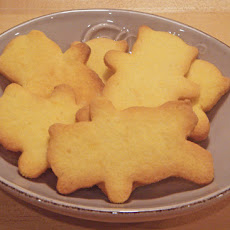 Super Crunchy Orange and Cornmeal Biscuits
