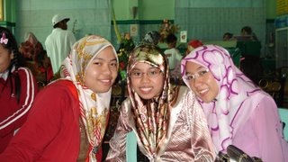 [3 sis[2].jpg]