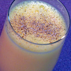 Peachy Yogurt Smoothie