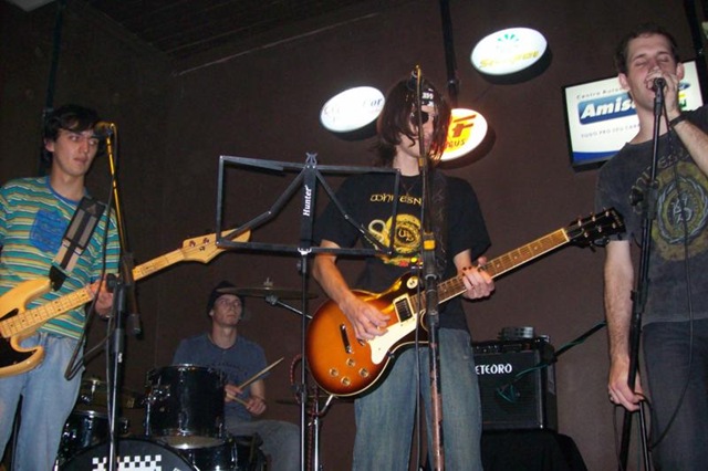 [100_4119_800x533[3].jpg]