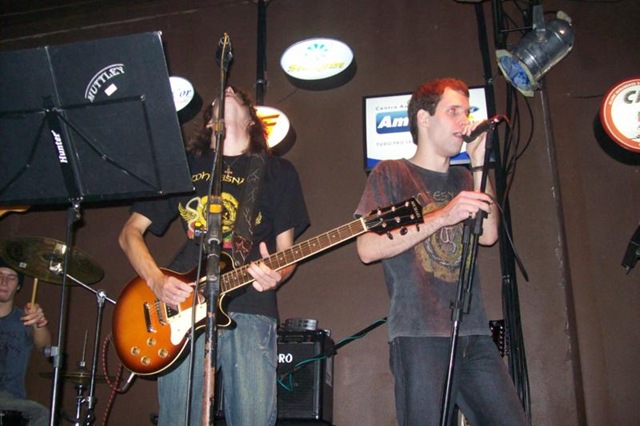 [100_4144_800x533[3].jpg]