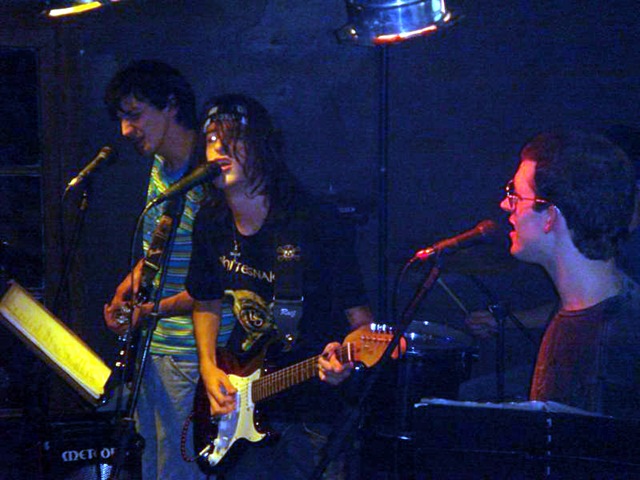 [DSC04254_800x600[3].jpg]