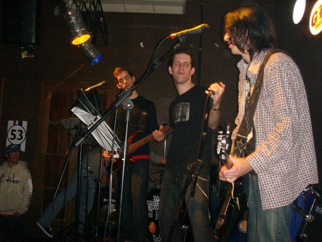 [DSC04512_800x600[3].jpg]