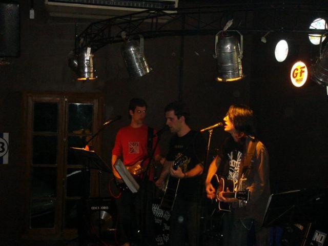 [DSC04525_800x600[3].jpg]