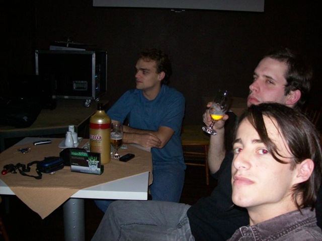 [100_3542_800x599[5].jpg]