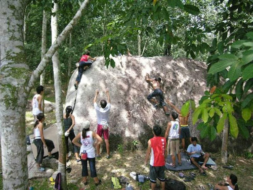 Tampin Bouldering