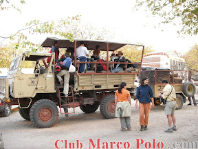 Todo terreno camino al Delta del Okavango – Audi Camp