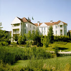 Best Western Marne La Vallee (31km east of Paris)