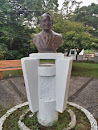 Monumento a Luis A. Ferrer