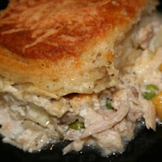 Creamy Chicken and Biscuit Bake