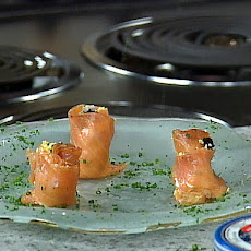 Smoked Salmon Rosettes