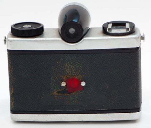 03 - Fujipet back