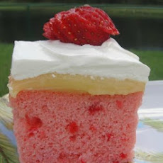Bird's Strawberry Cake With Lemon Filling