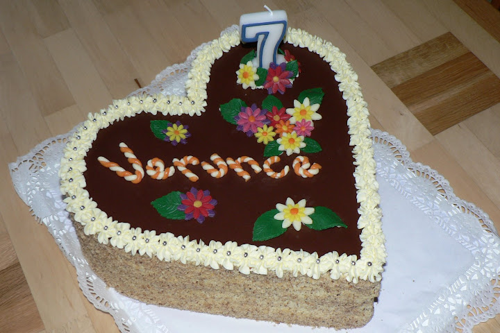 http://lh6.ggpht.com/dorticky/SDmsobb7XxI/AAAAAAAAAKc/zMEpljoOiA0/P1050690.JPG?imgmax=720