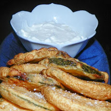 Fried Zucchini With Garlic Yogurt