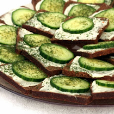 Cucumber and Cream Cheese Appetizers