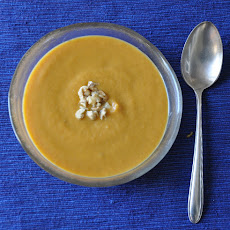 Creamy Bay and Cumin-Scented Carrot Soup
