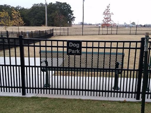 Chickasaw Visitors  Area Dog Park 