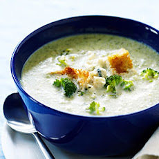 Broccoli Soup with Blue Cheese