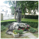Statua di Padre Pio