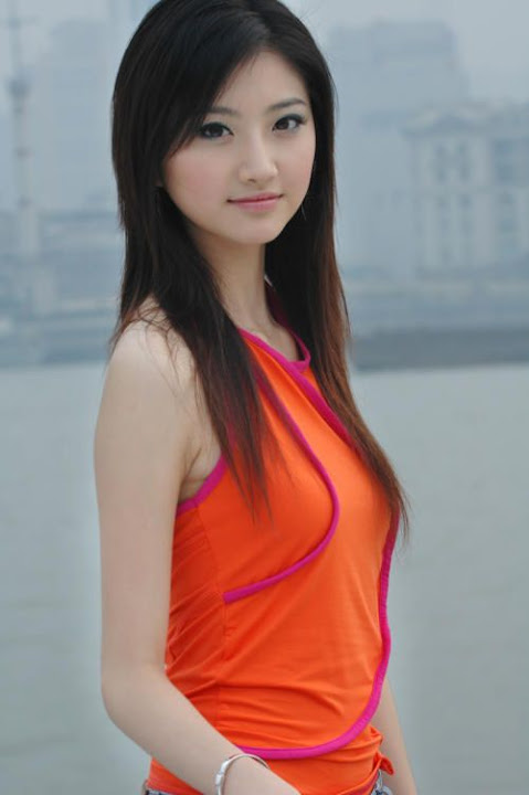 ChineseGirl, JingTian 4bb7eaf9020012mt.jpg