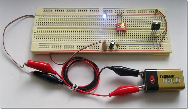 Voltage Regulator with Filter   Decoupling Capacitors 004