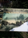 Old Albion Hotel Plaque