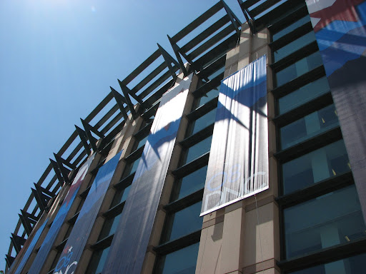 DNC outside pepsi center2