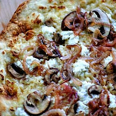 Ultra-Thin-Crust Pizza with Onions, Mushrooms, and Ricotta