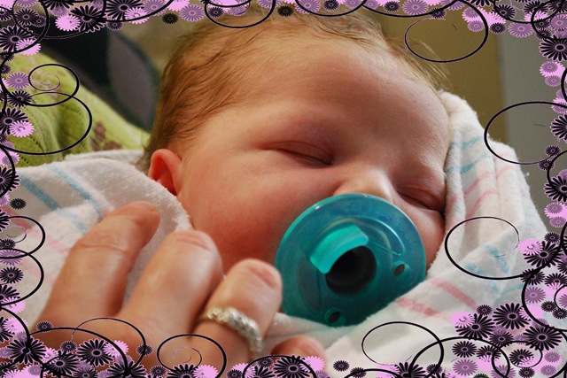 [ella's sleeping[3].jpg]