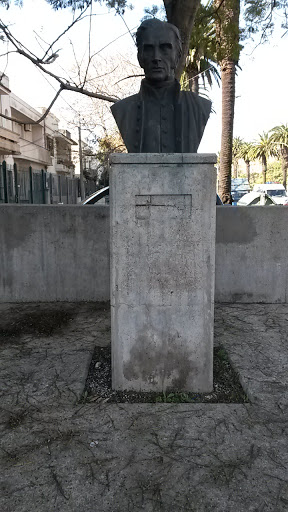 Busto De Artigas Plazoleta Esquina De Los Héroes