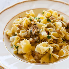 Pasta with Tuna and Capers in White Wine Sauce