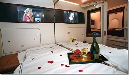 This Is What First Class Looks Like Aboard a Singapore Airlines A380 (PHOTO)