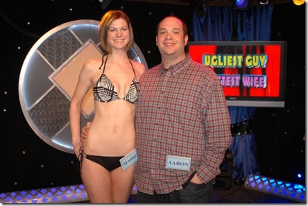 bikini-wearing teacher marie jerry and husband Aaron Jerry photo