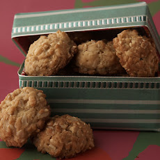 Coconut-Peanut Cookies: Galletas Maria (Costa Rica)