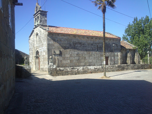 Iglesia De San Cristóbal De Abanqueiro
