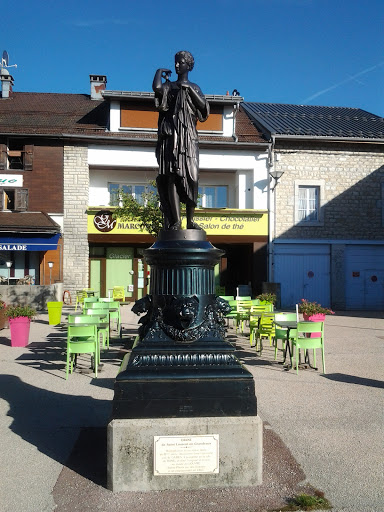 Statue De Diane