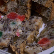 Nee's White Fruitcake