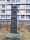 Giorgi Rckhiladze Statue