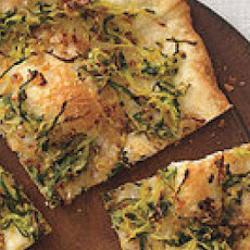 Zucchini-Onion Pizza