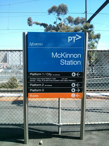 McKinnon Railway Station