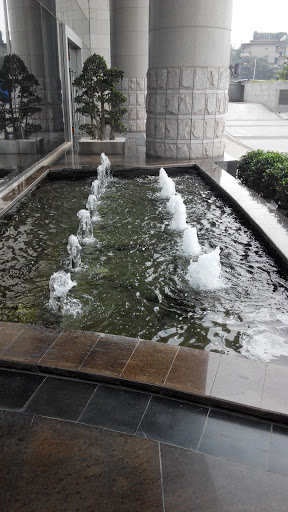 平安财富中心喷泉池