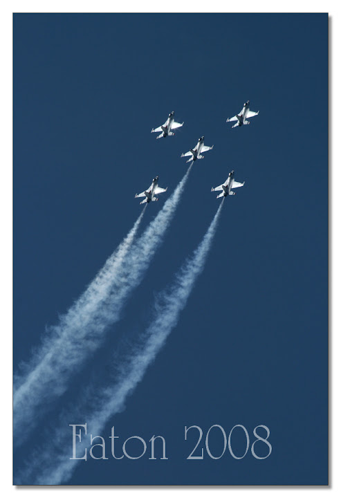 IMAGE: http://lh6.ggpht.com/gfrgary/SMGrdlfObHI/AAAAAAAACr8/AchMPqvAT2c/s720/IMG_0097.jpg