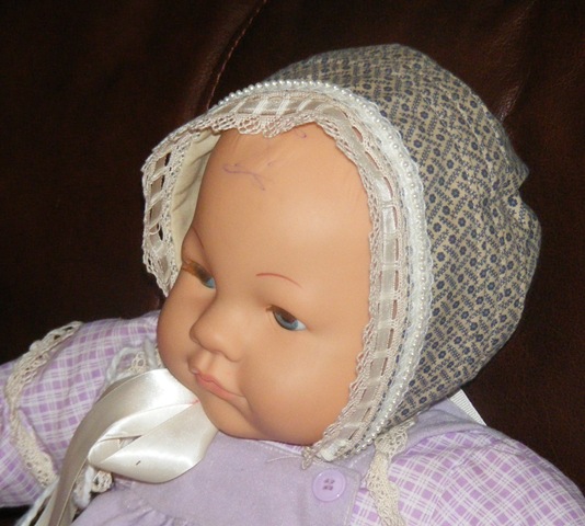 [I didn't have a baby but this is the babies bonnet[3].jpg]