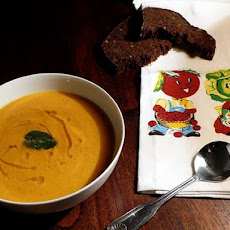 Crushy Carrot Soup with Ginger & Cumin