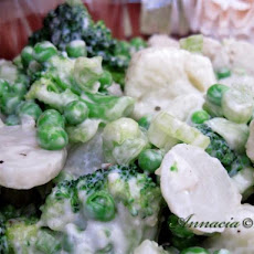 Broccoli Cauliflower Salad